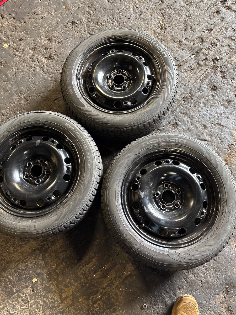 Škoda Fabia zimní kola 15 “