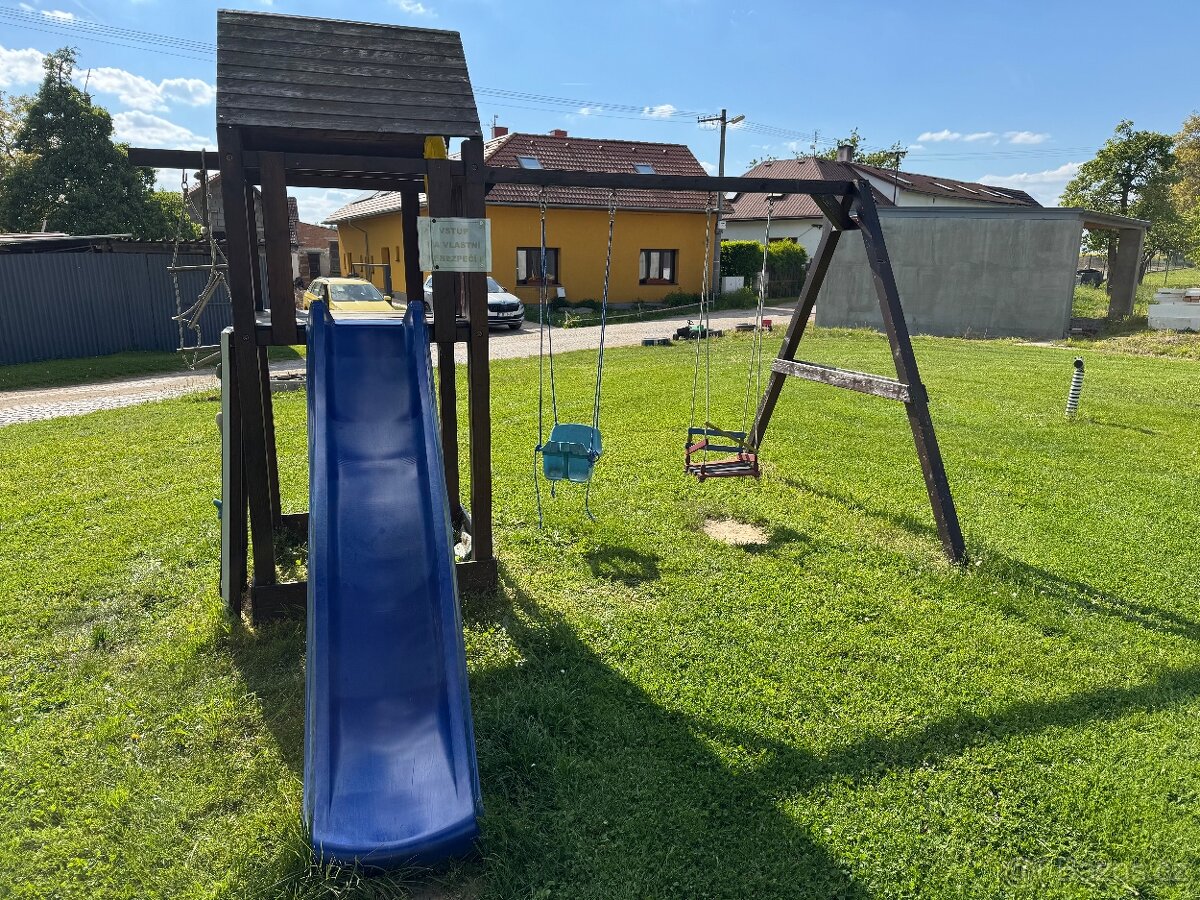 Dětské hřiště