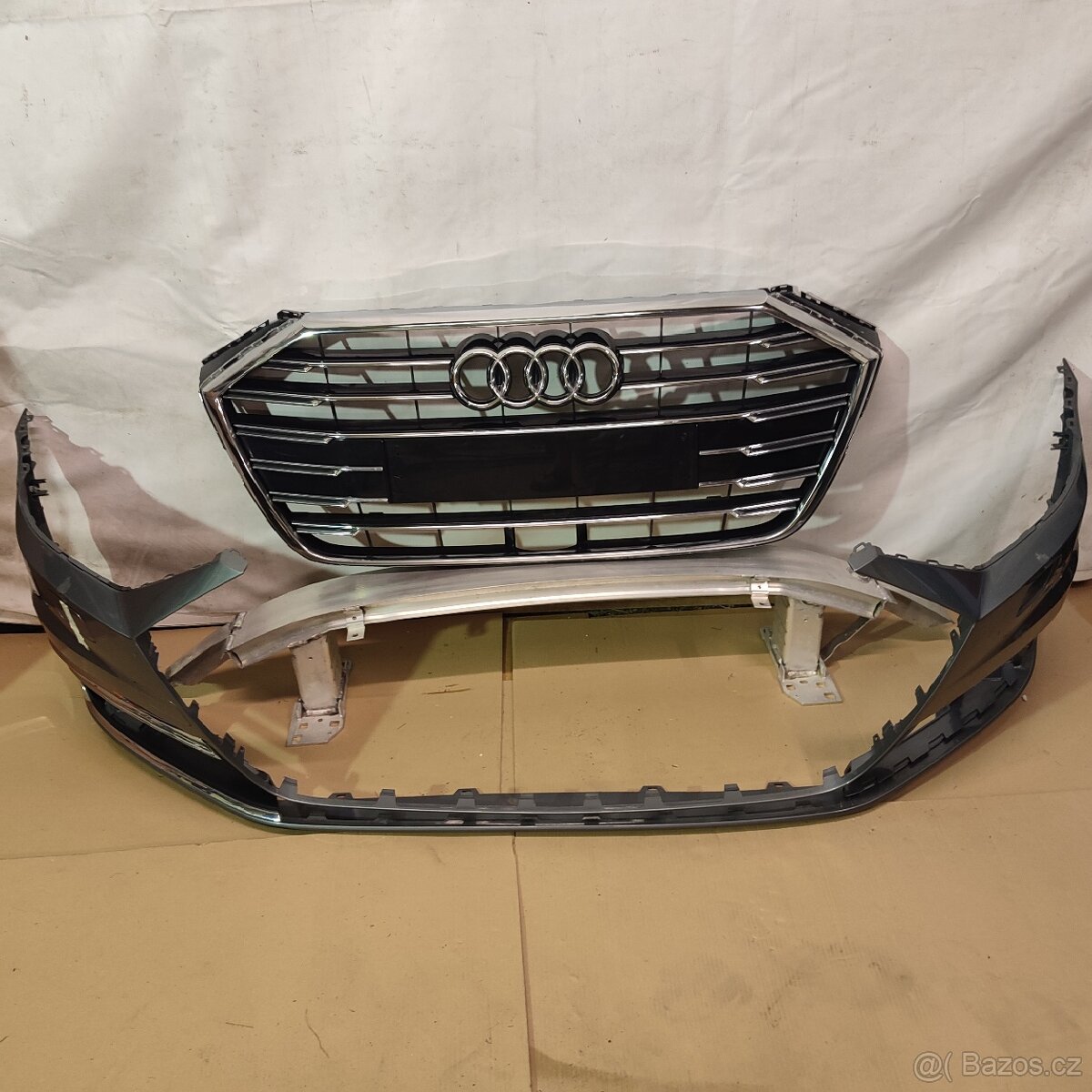 Audi A8 4N nárazník výztuha maska ACC Radar