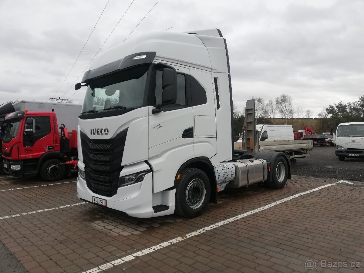 IVECO S-WAY AS440S49T/P tahač 2 ks