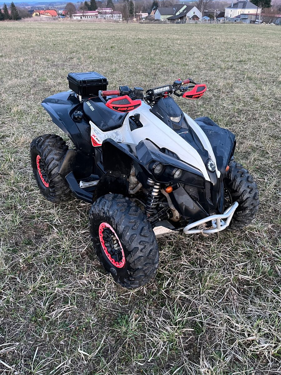 Can-am renegade 570