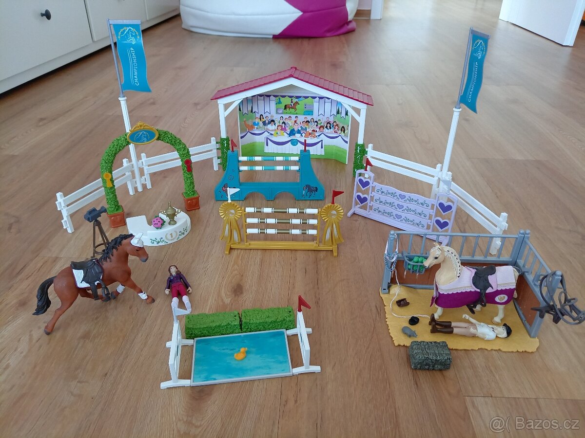 Schleich Horse Koňské dostihy