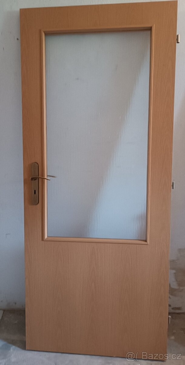 Interiérové dveře včetně klik 80 L,P a 65 L,P