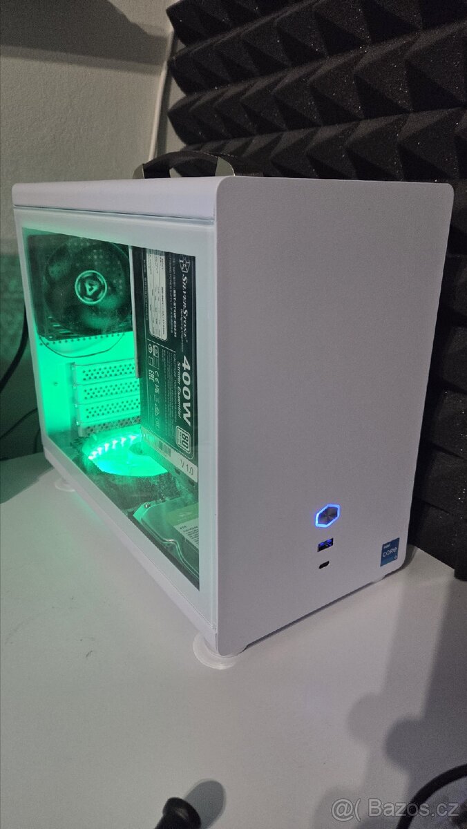 PC Celkem nový