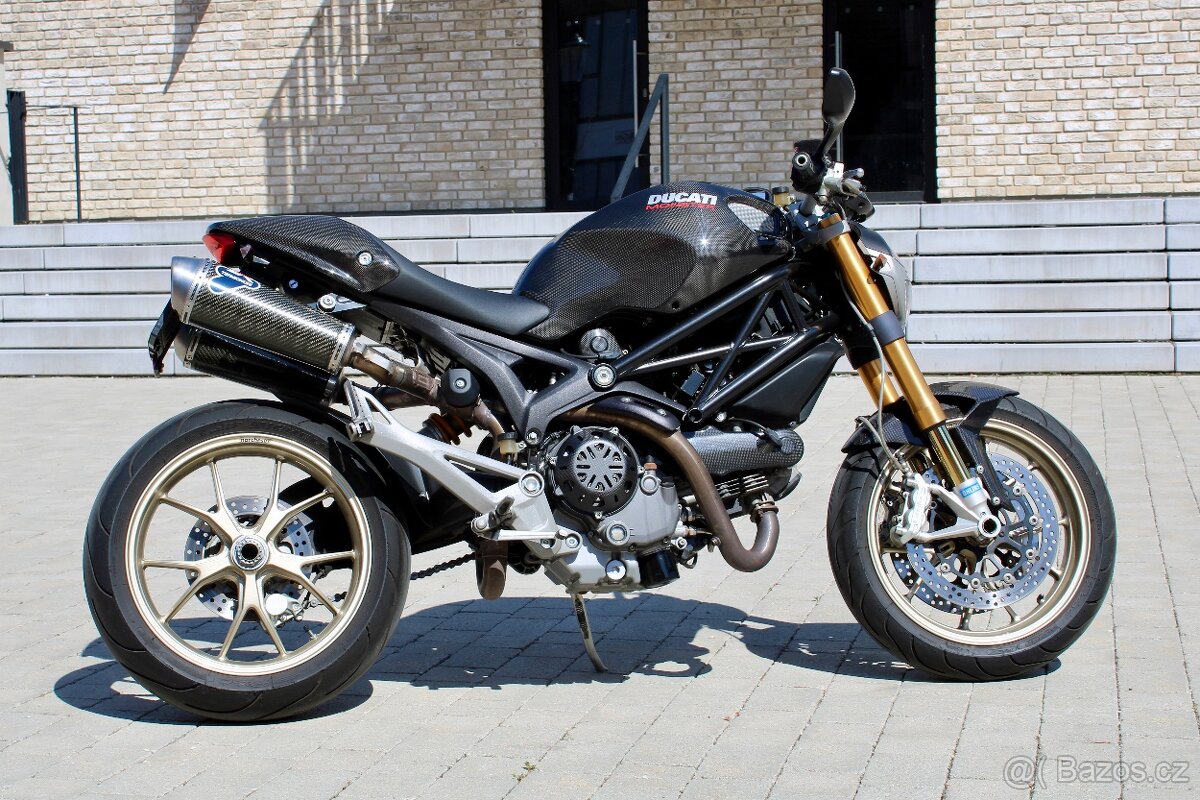 Ducati Monster 1100S