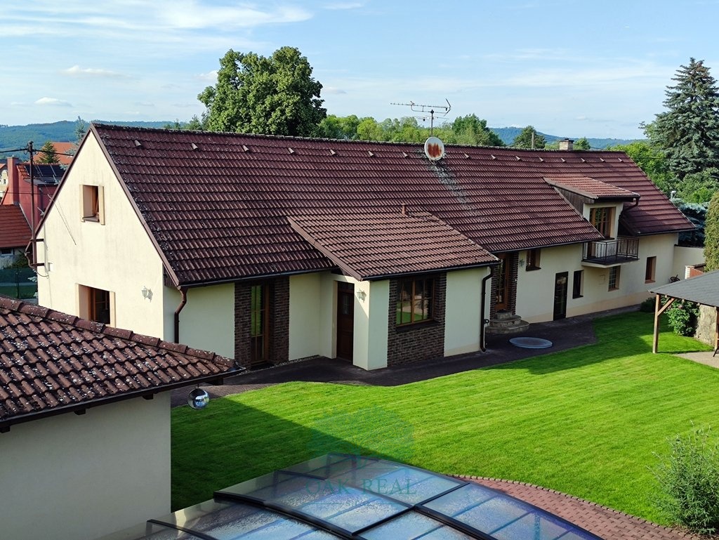 Prodej vícegeneračního domu v Břežanech u Lešan, ev.č. 00272