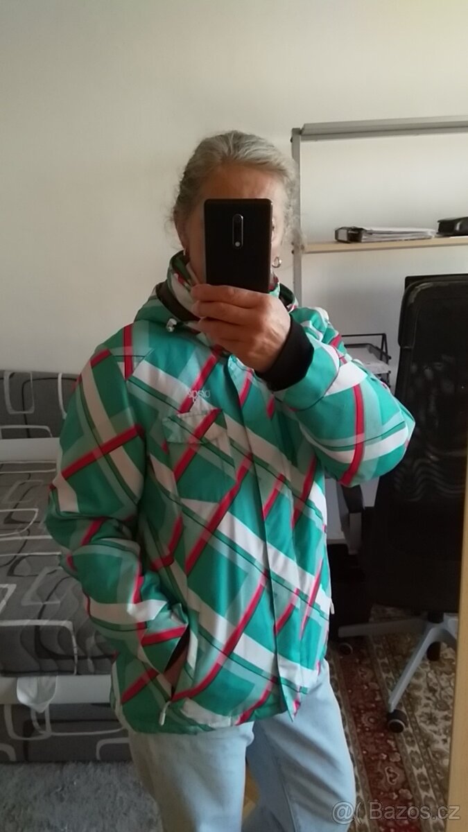 Dámská/juniorská lyžařská bunda vel. 38