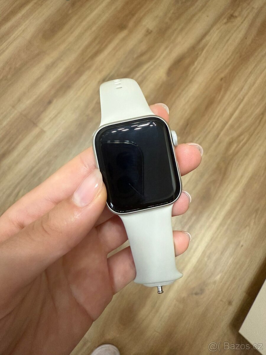 Apple Watch SE 2 40 mm