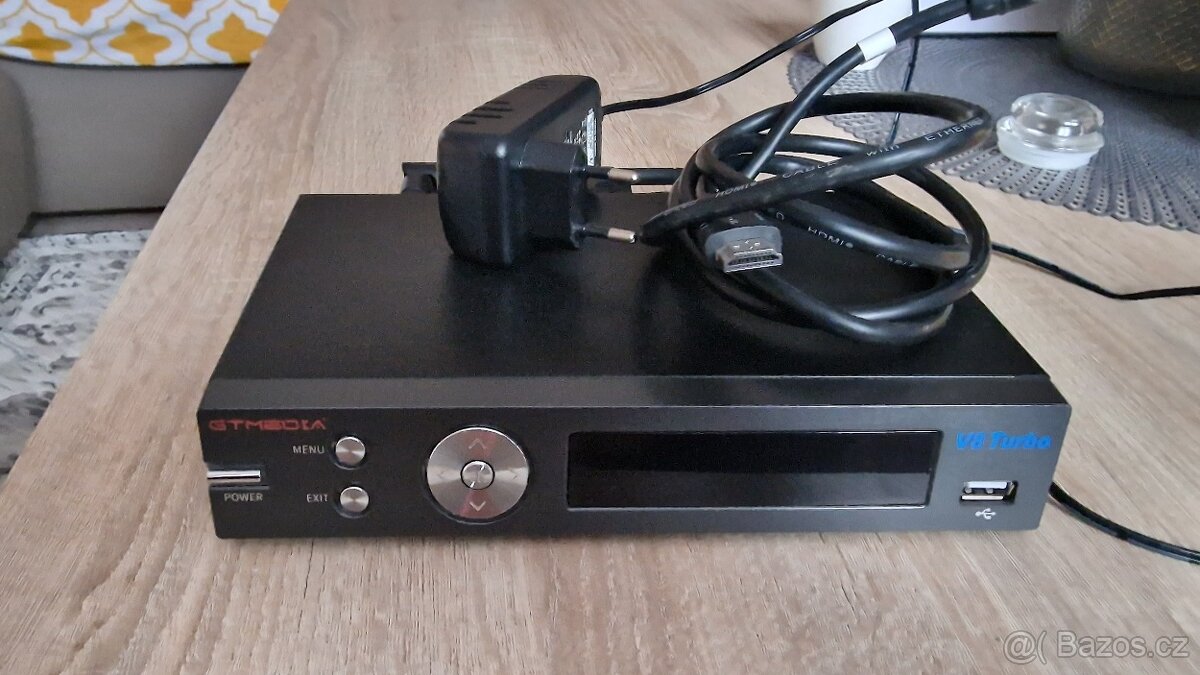 GTMedia V8 Turbo satelitni receiver CCAM 1080P WIFI