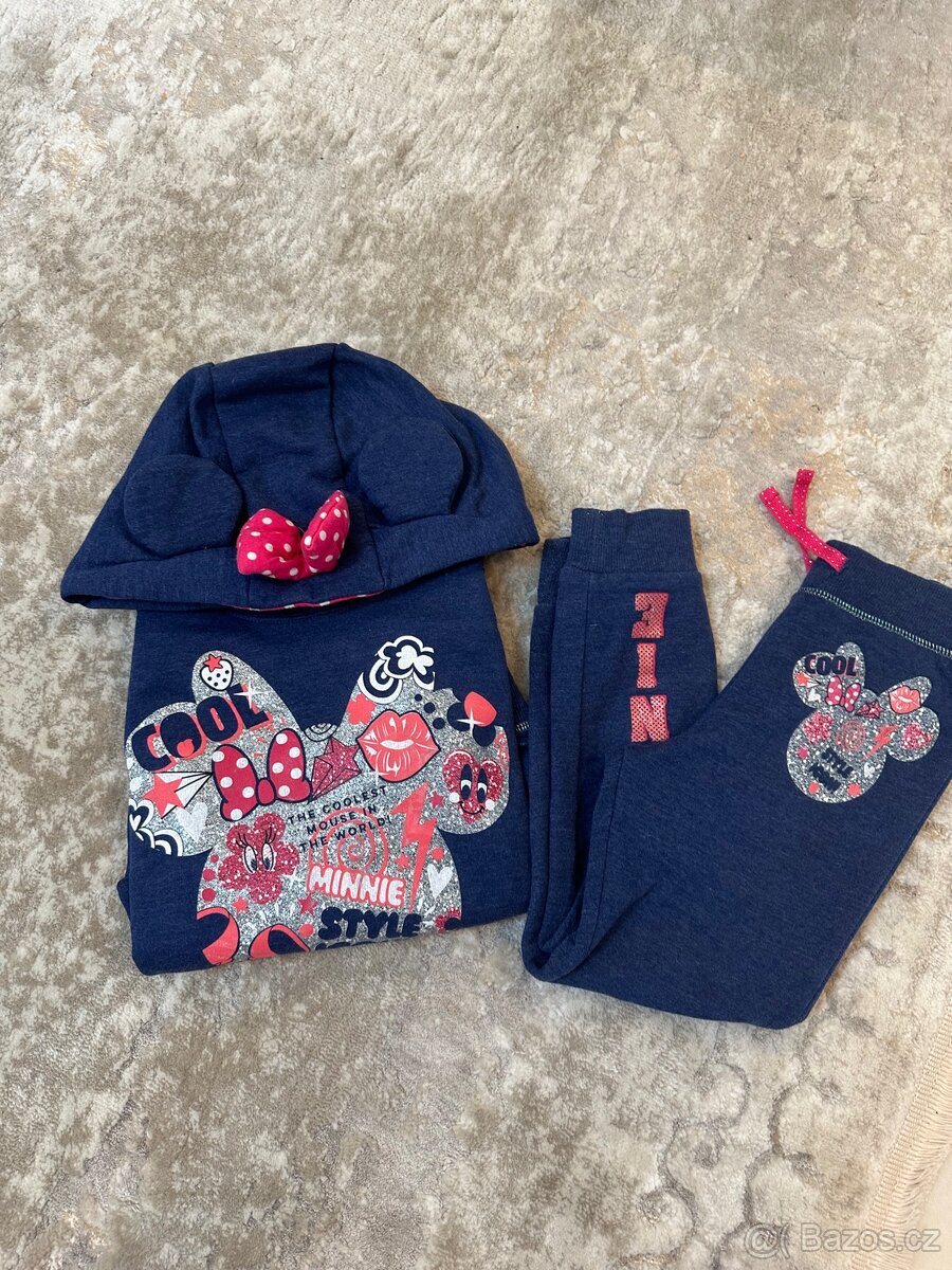 Dívčí teplakovy set