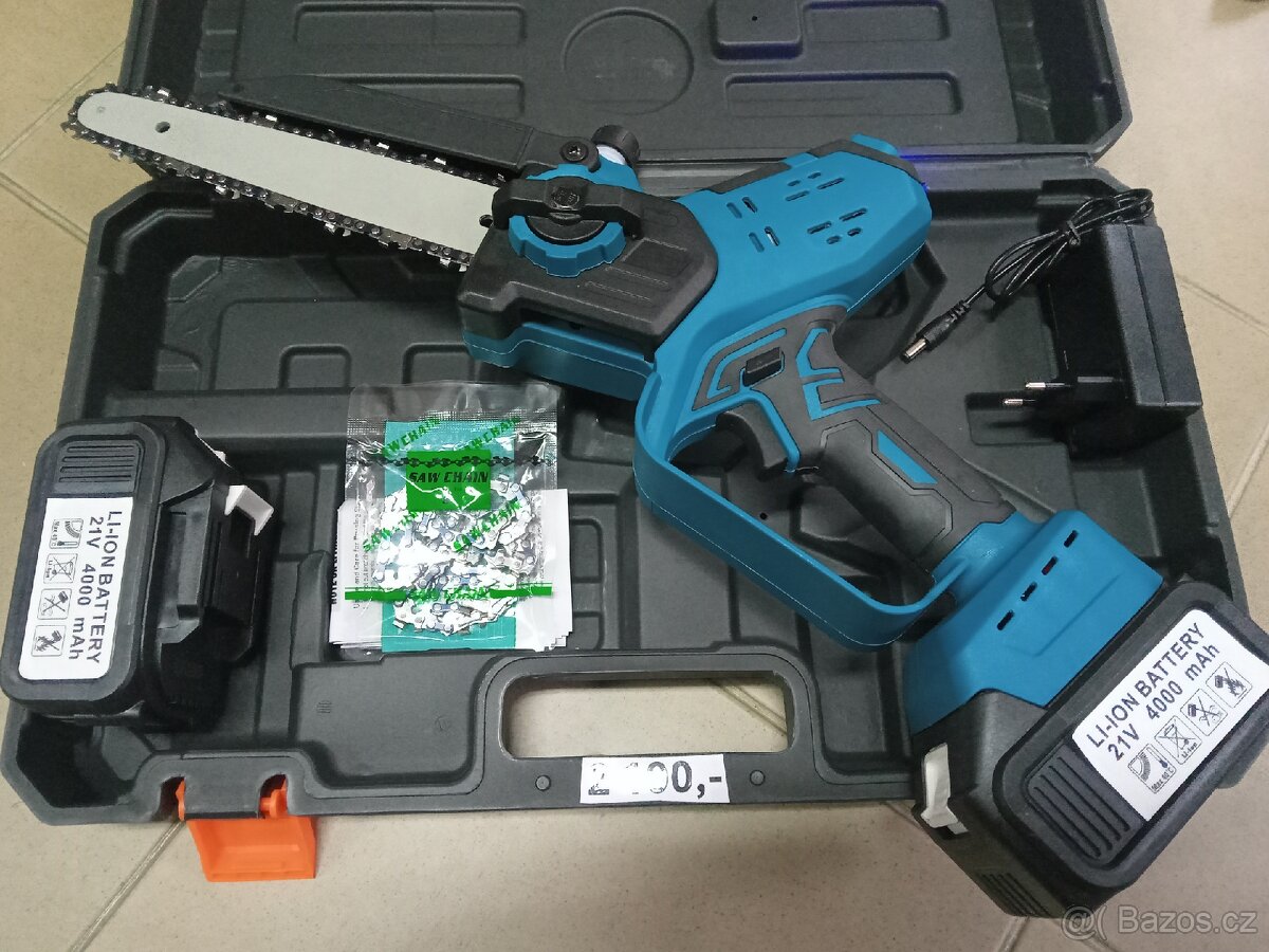 Aku pila prořezávací