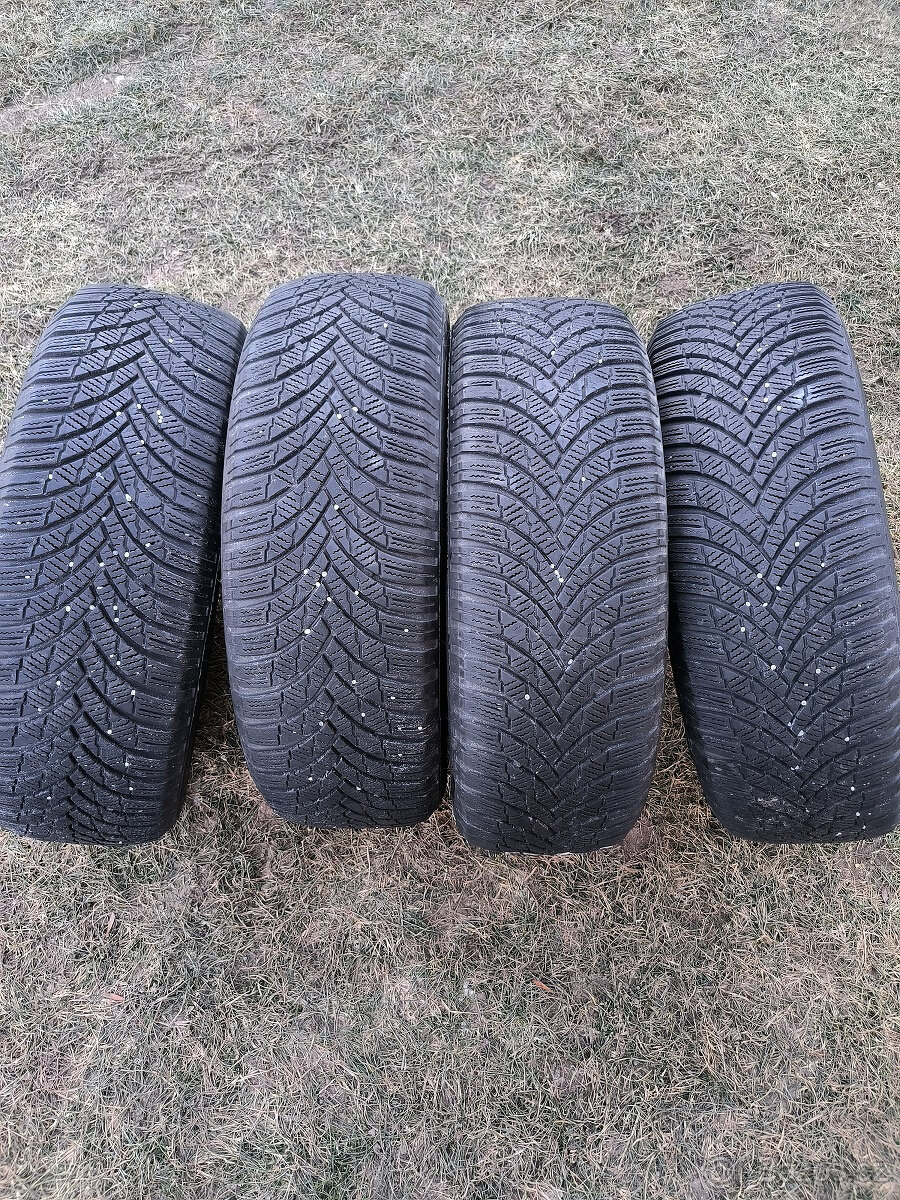 4 zimní pneumatiky 195/65/15 FIRESTONE