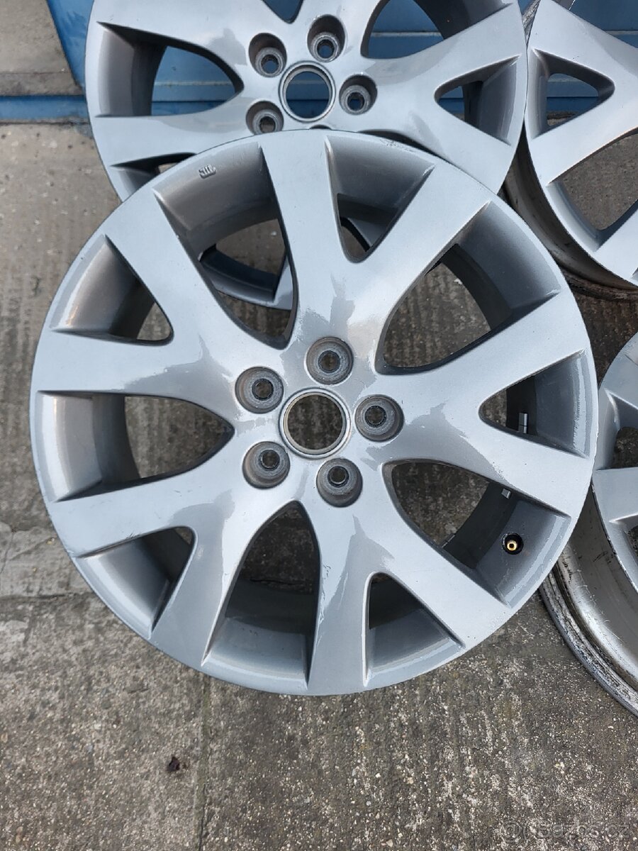 18" Lita kola Mazda..5x114.3