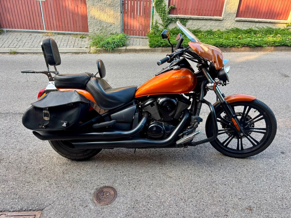 Kawasaki Vulcan 900 Custom 2013