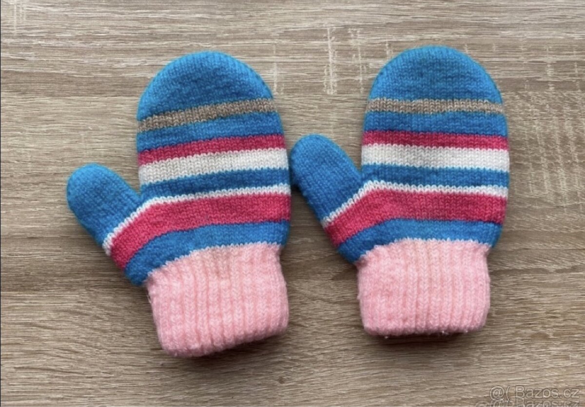 Zimní pletené rukavice, věk 0-2 roky