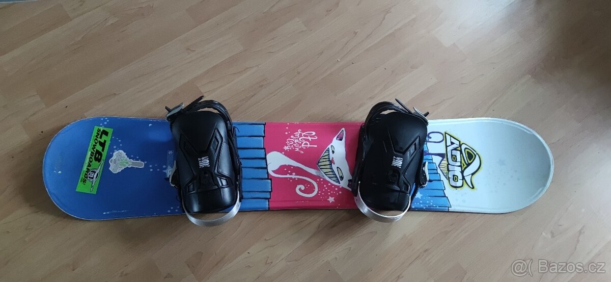 Juniorský snowboard, vázání a boty