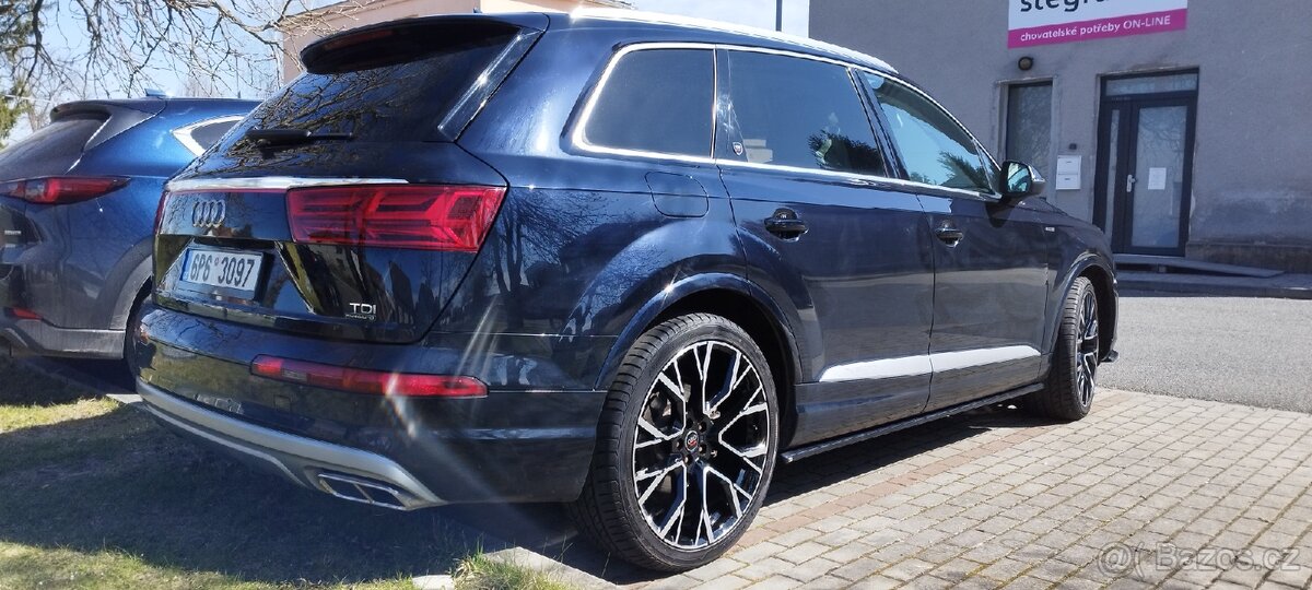 Prodám Audi Q7, 3.0 TDi, 200kw, DPH, 86000km,servis
