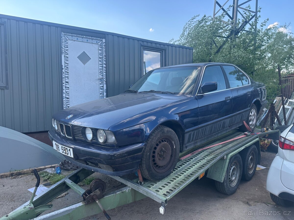 BMW e34 520 i