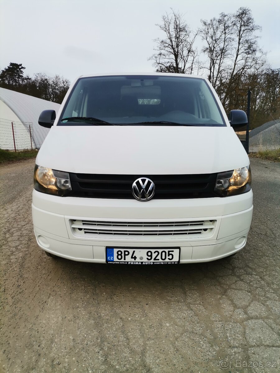 VW Transporter 2.0 Tdi 62kw 3 místa 117 tis km r.v. 2012