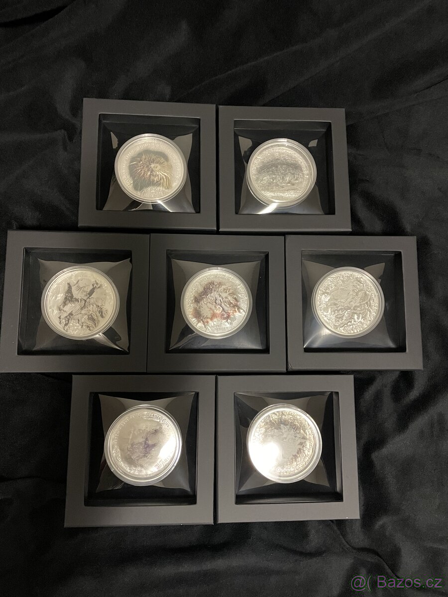 EXKLUZIVNÍ SET STŘÍBRNÝCH MINCÍ 7 X 5 OZ SEVEN SUMMITS (