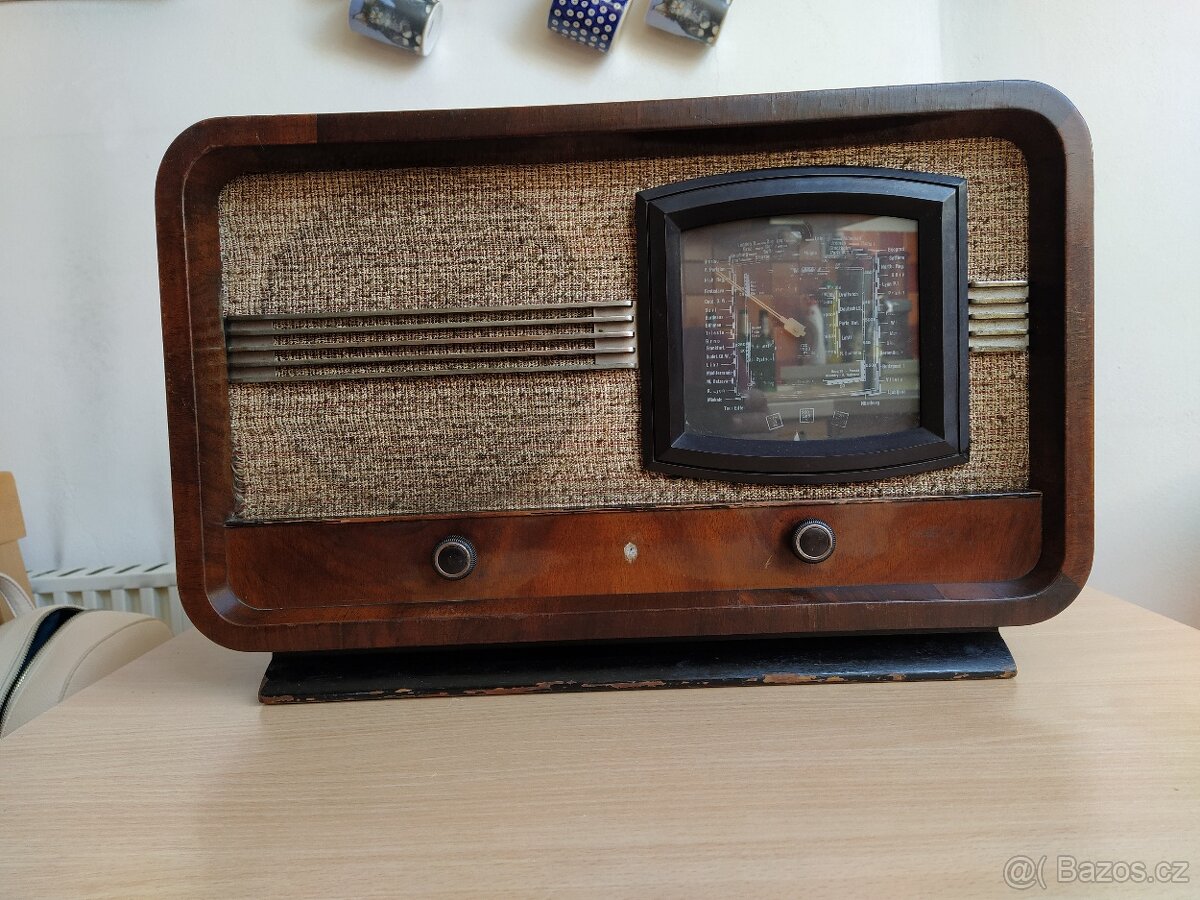 Rádio PHILIPS 516A