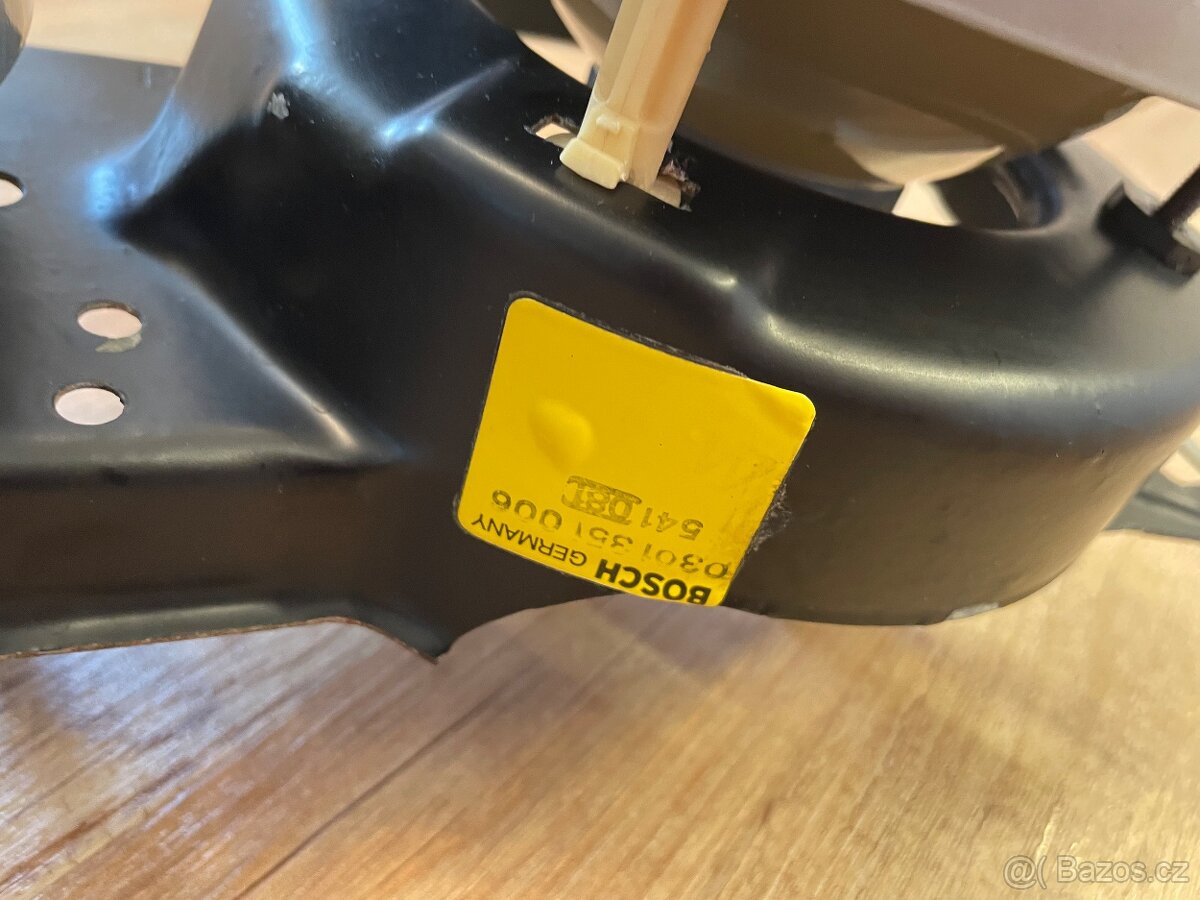 Přední světla na BMW e30 BOSCH v TOP stavu