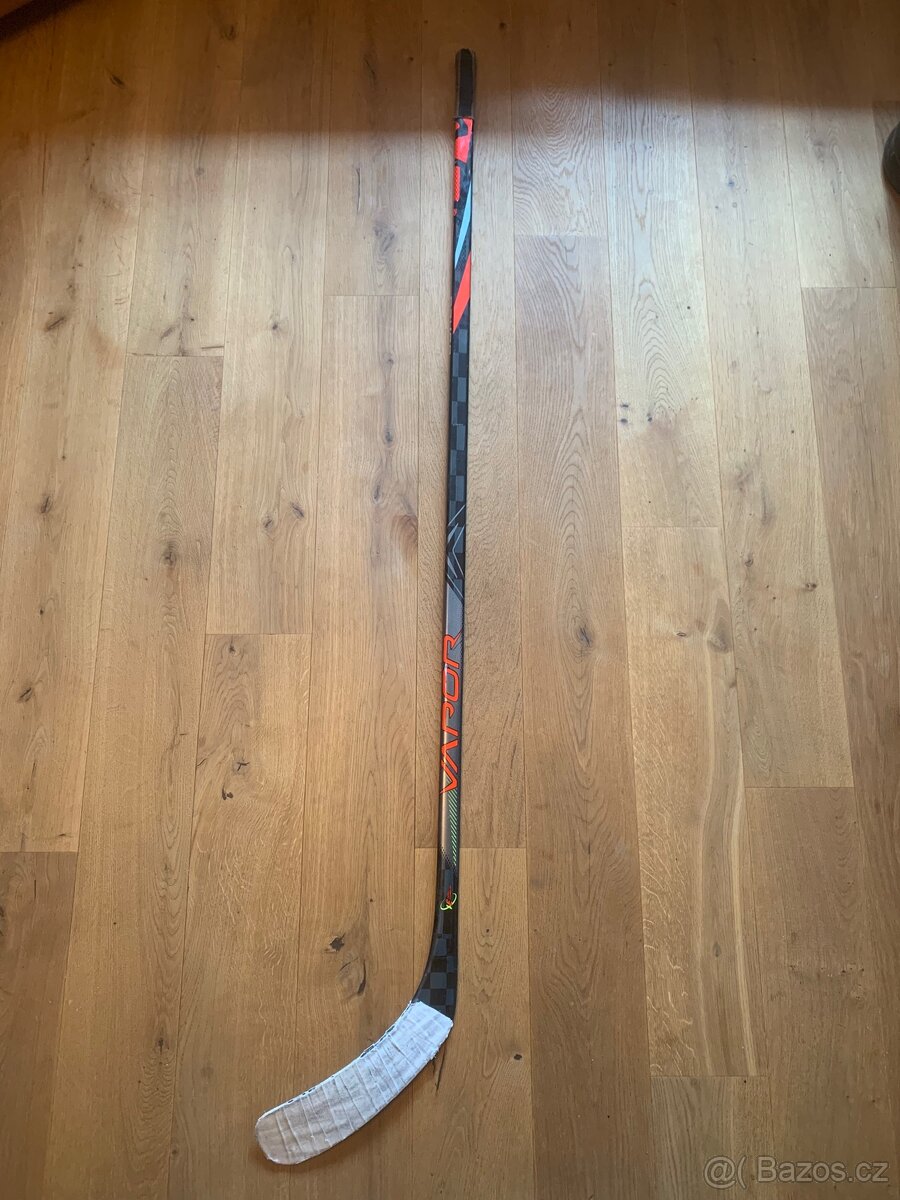 Hokejka Bauer Vapor Flylite