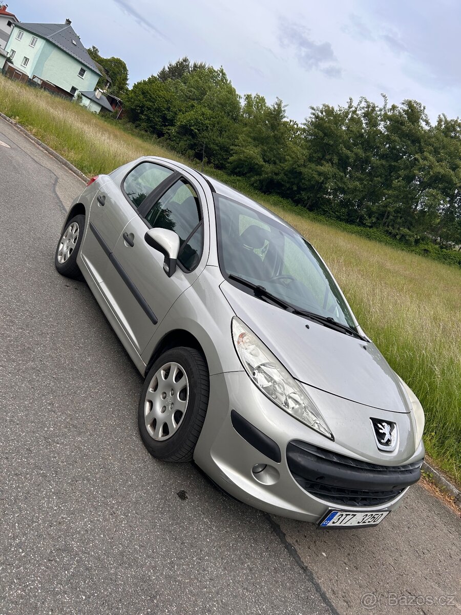Peugeot 207