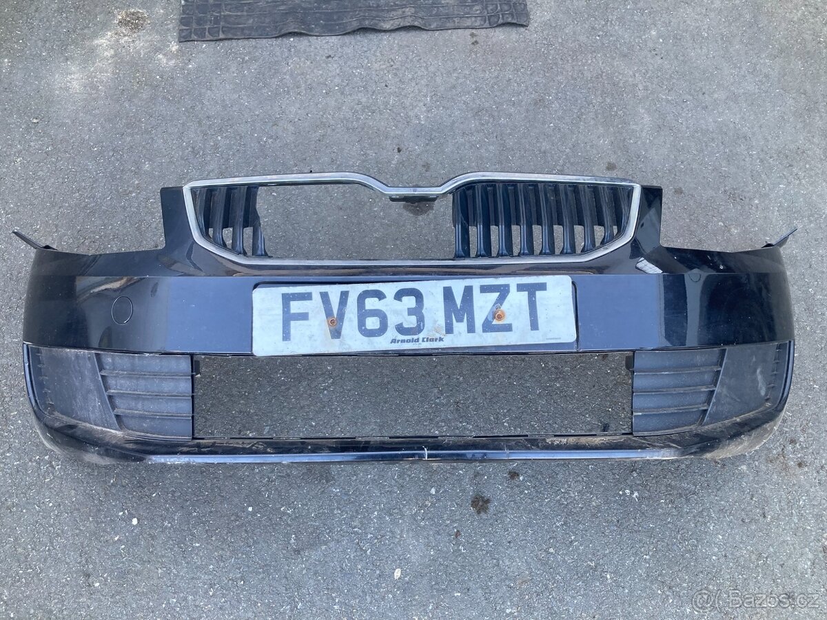 Přední nárazník Škoda Octavia III