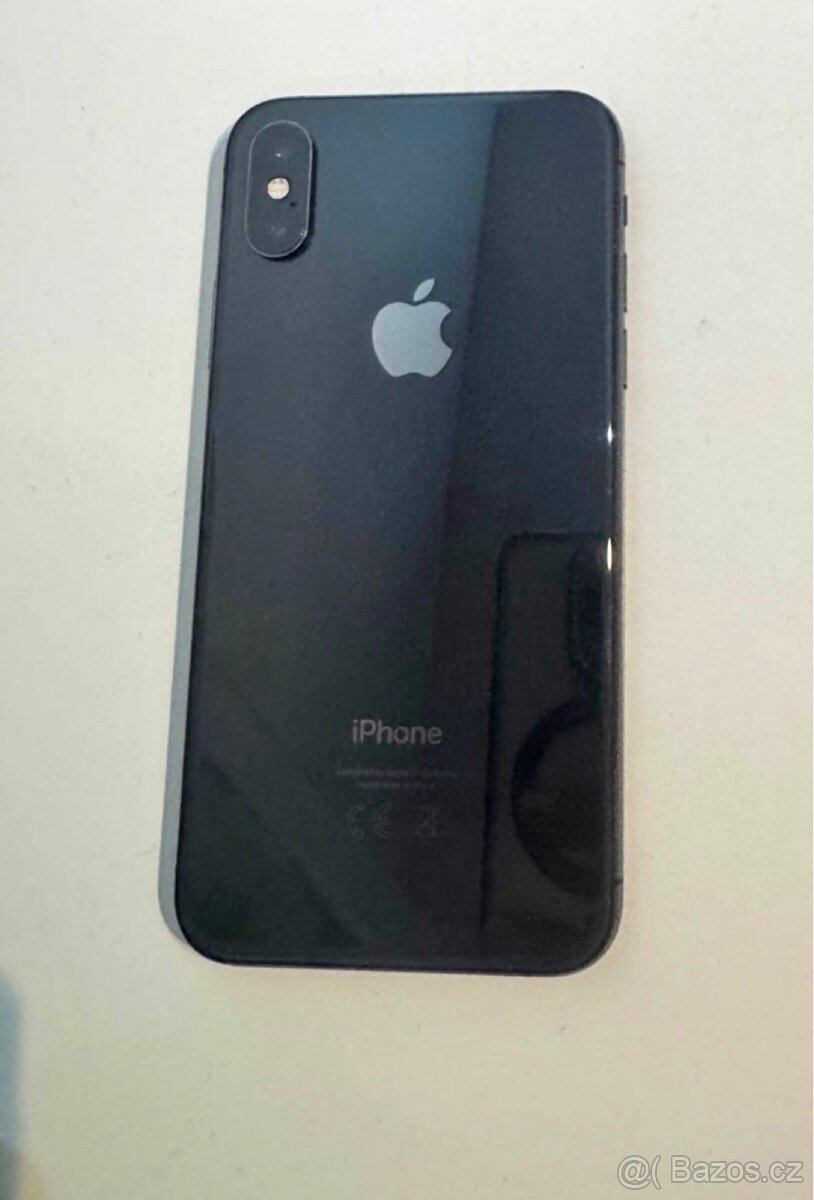 iPhone X, černé barvy