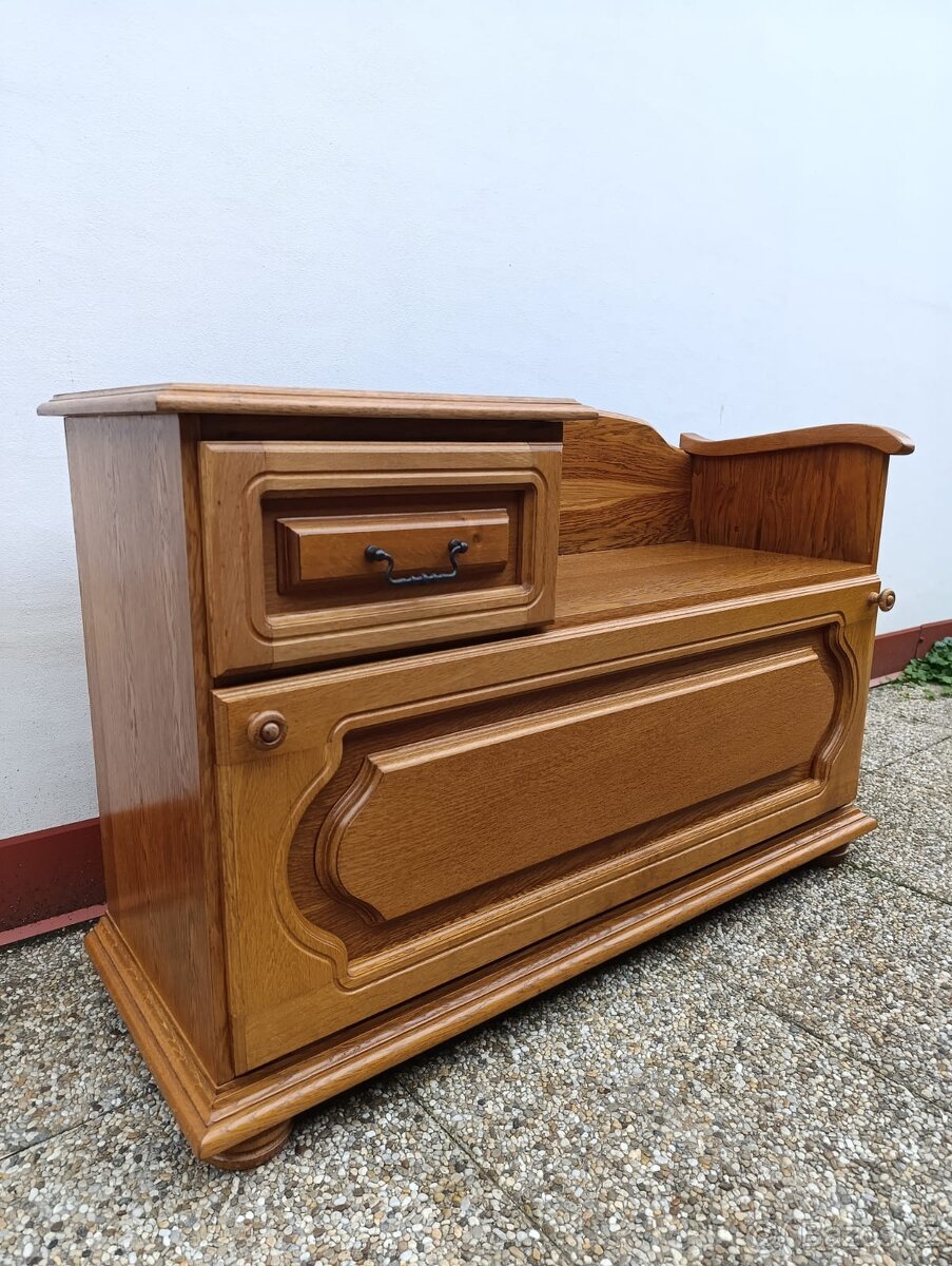 Rustikální botník, lavice, nábytek z masívu