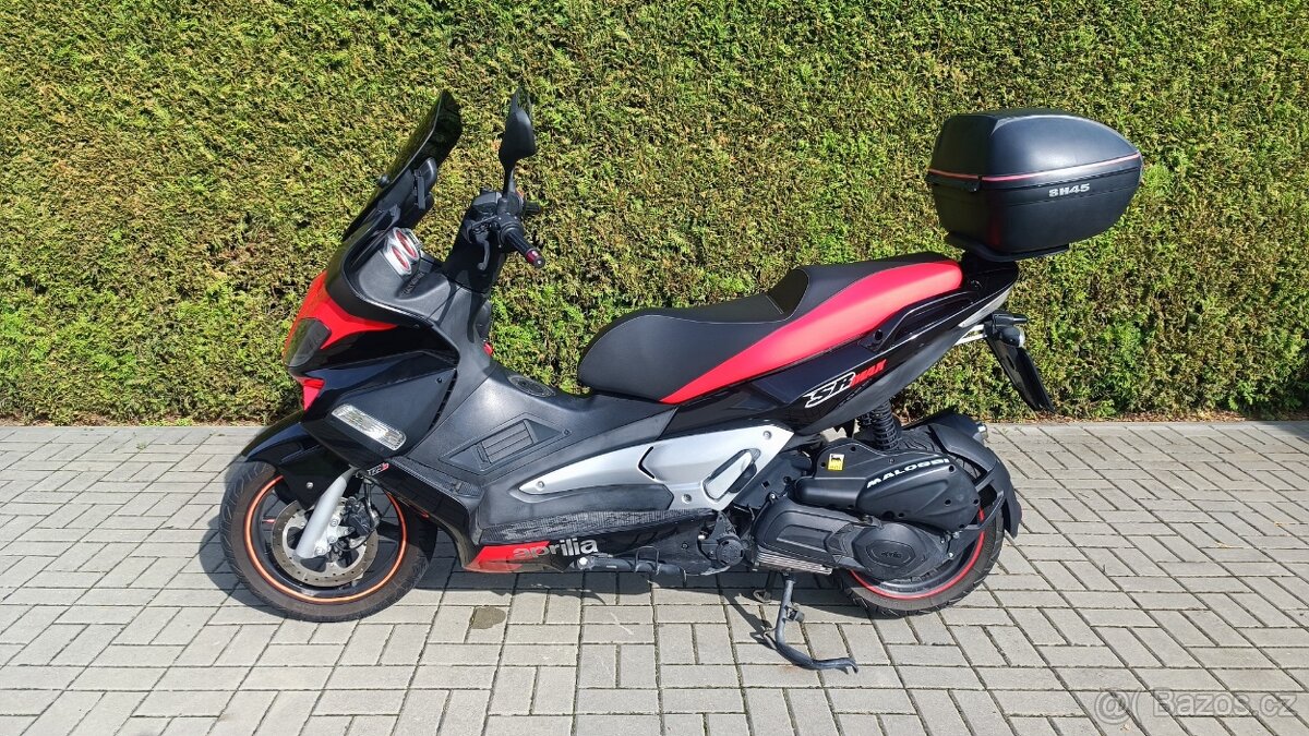 Aprilia SR MAX 125