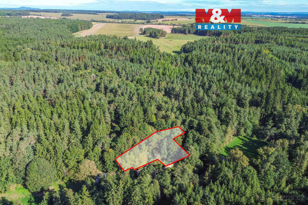 Prodej pozemku k bydlení, 1051 m², Kladruby