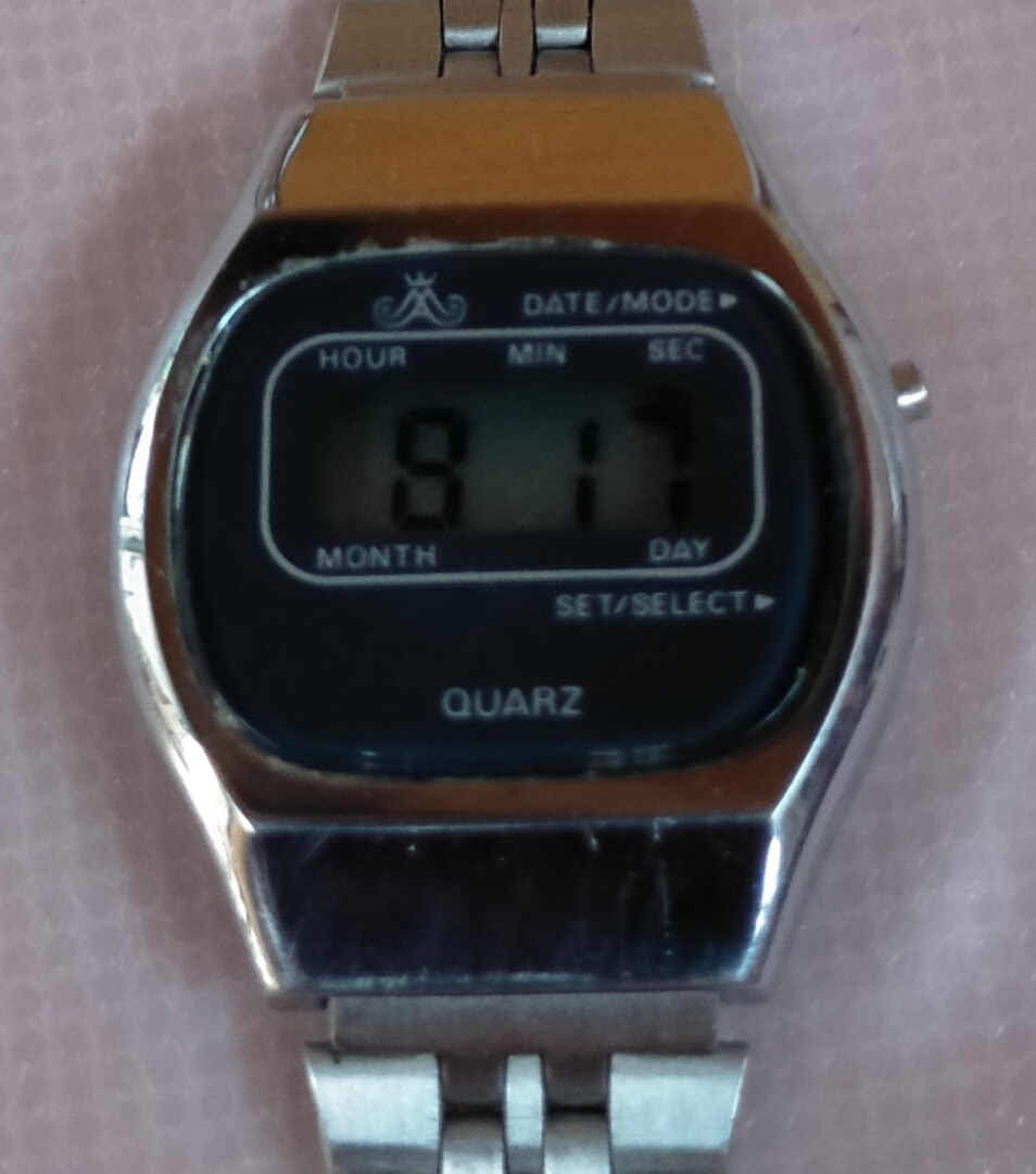 Dámské retro digitálky Anker