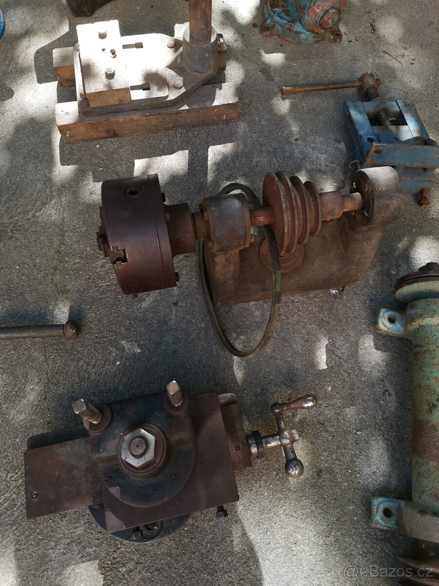 Hřídel a support na soustruh