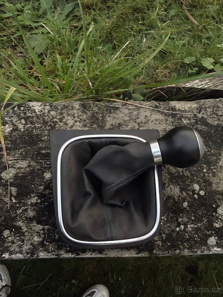 Golf 5 - kožená řadička včetně manžety 6-kvalt