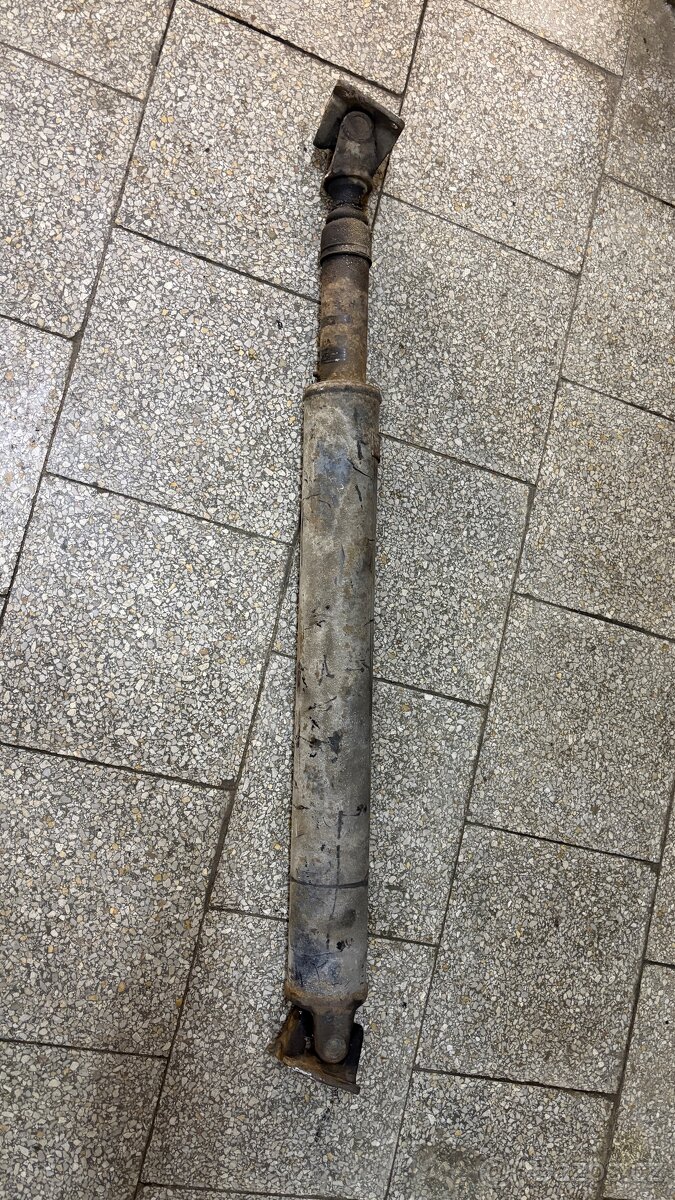 Zadní kardan patrol