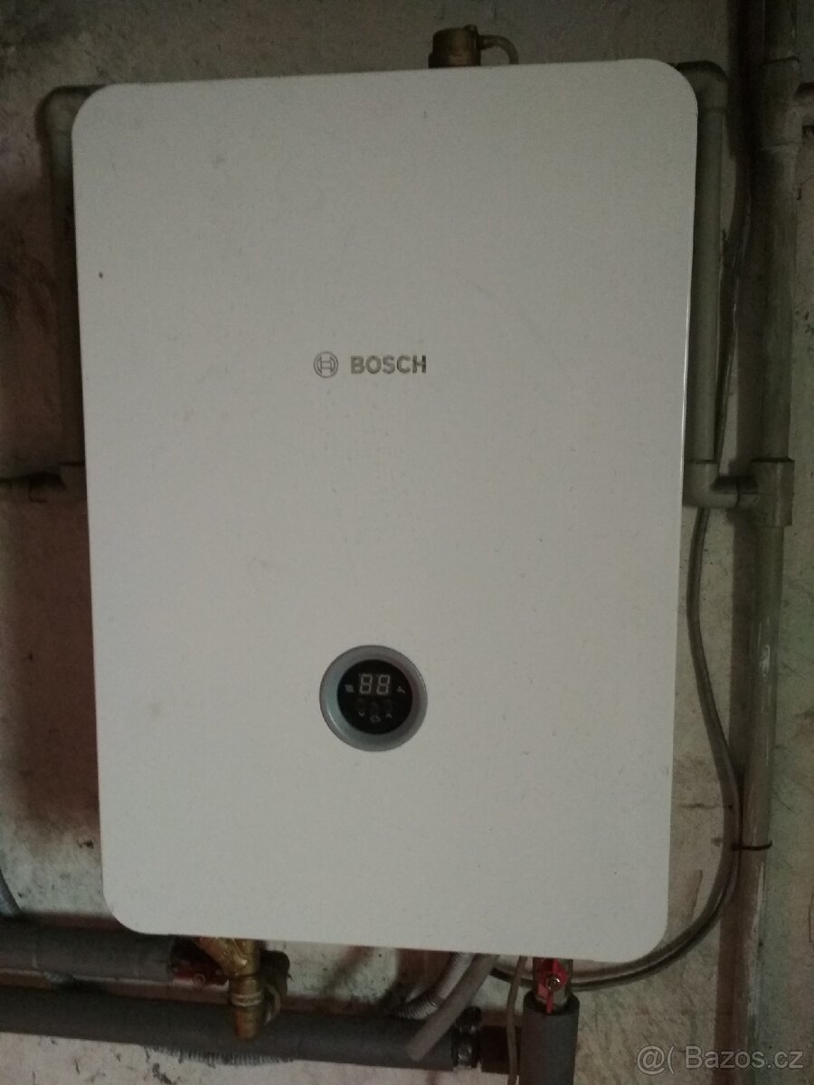 Elektrokotel Bosh