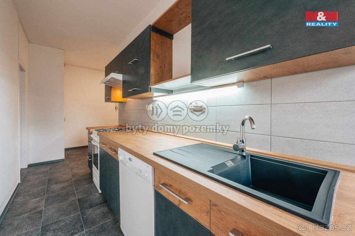 Pronájem bytu 3+1, 68 m², Blatná, ul. Na Bílé husi