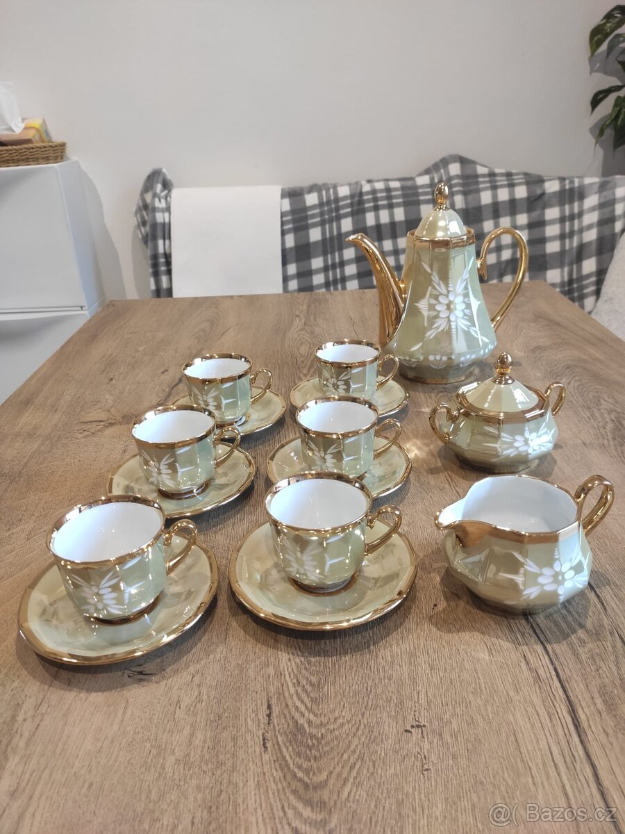 Porcelánový servis