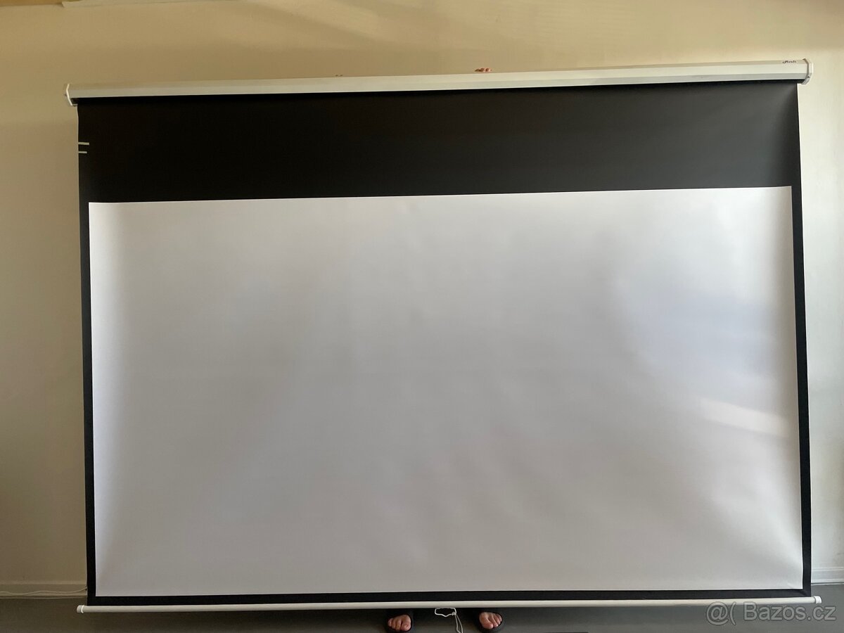Projekční plátno 266x150cm