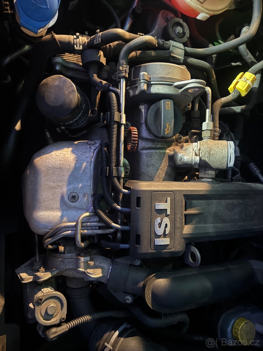 Prodám kompletní motor CBZA