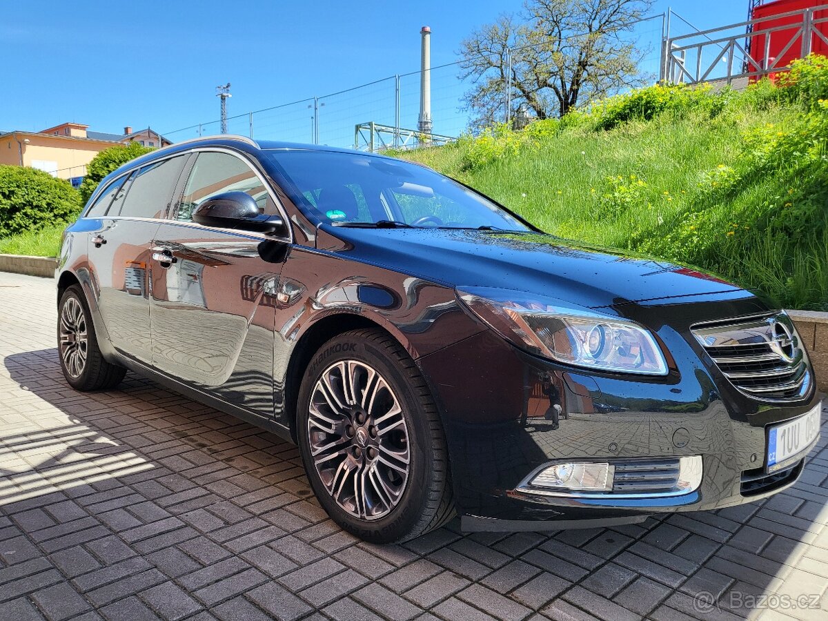 Opel insignia 2.0CDTI 118kw 4x4 Nová STK