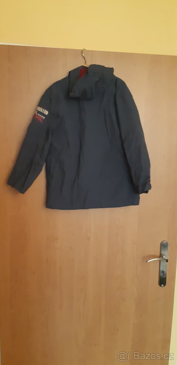 Prodám jarní chlapeckou bundu 6-7 let