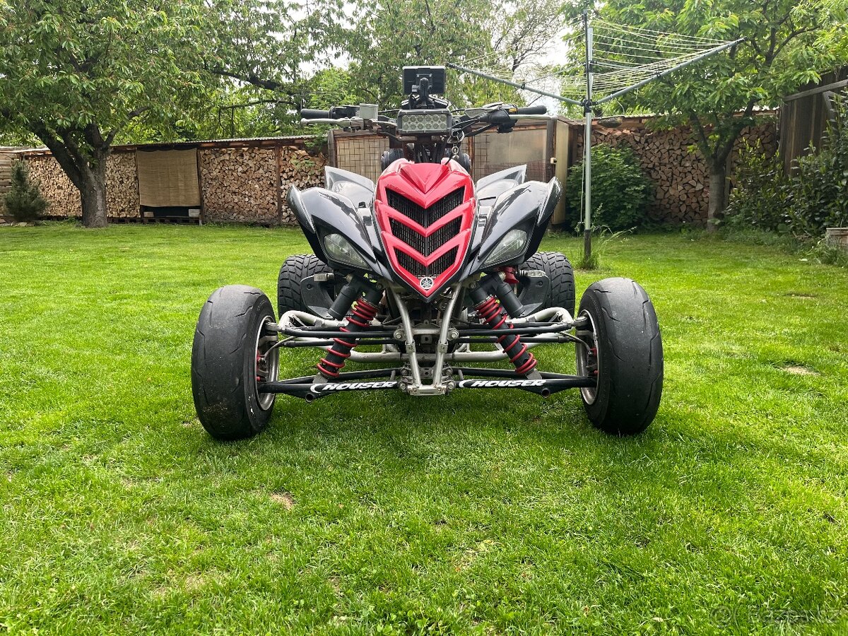 Yamaha raptor 750