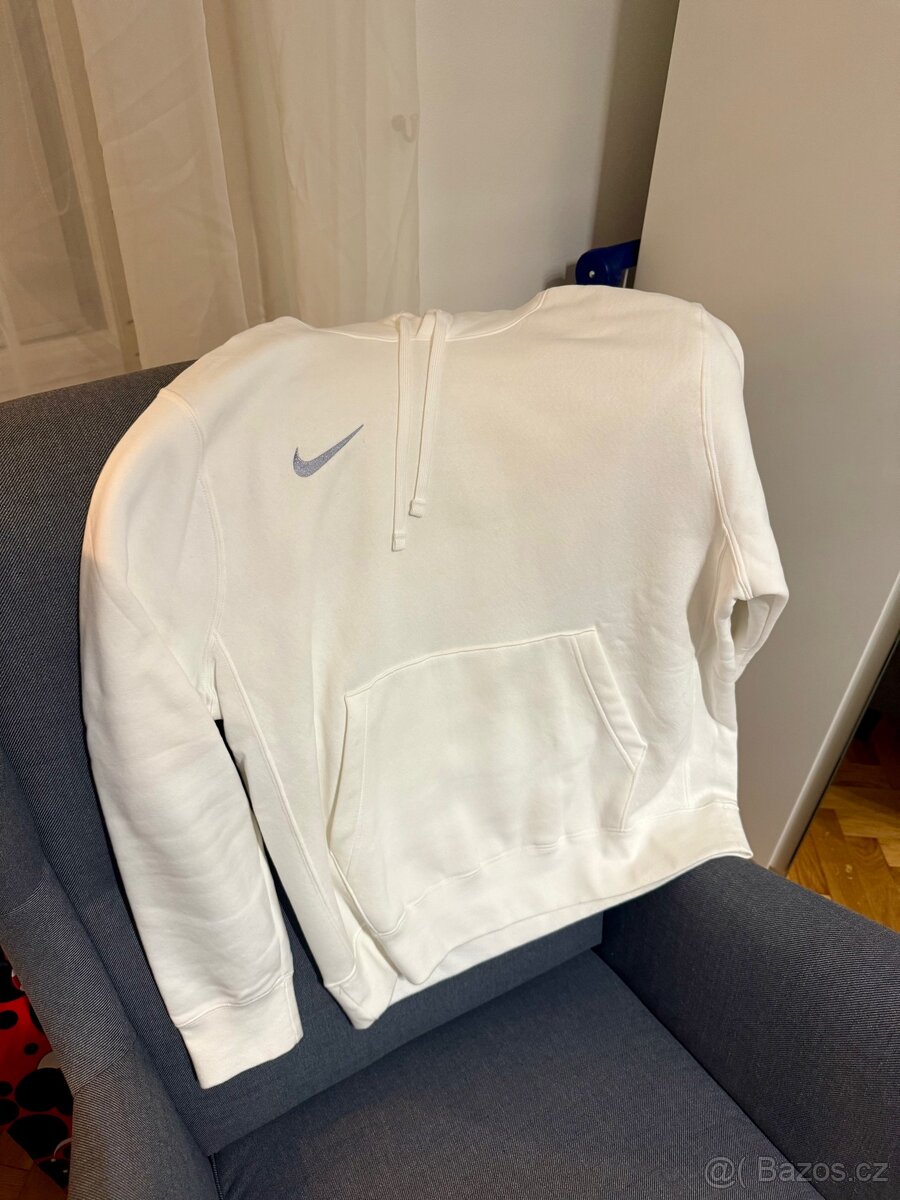Nová Mikina bílá NIKE M TOP