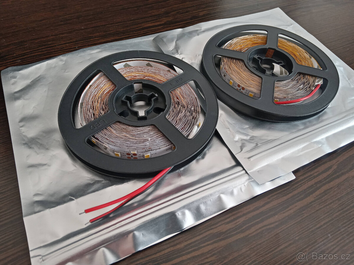 2x 5m LED pásek 12V čipy 2835 60led/1m, 3000 teplá bílá