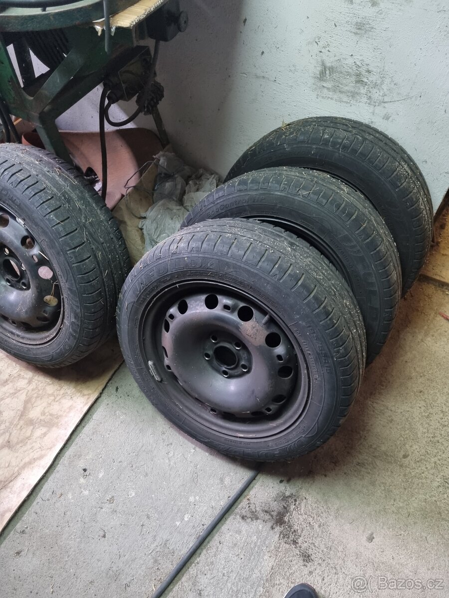 Letní sada, plechové disky Roomster/Fabia 6Jx15 ET43 5x100