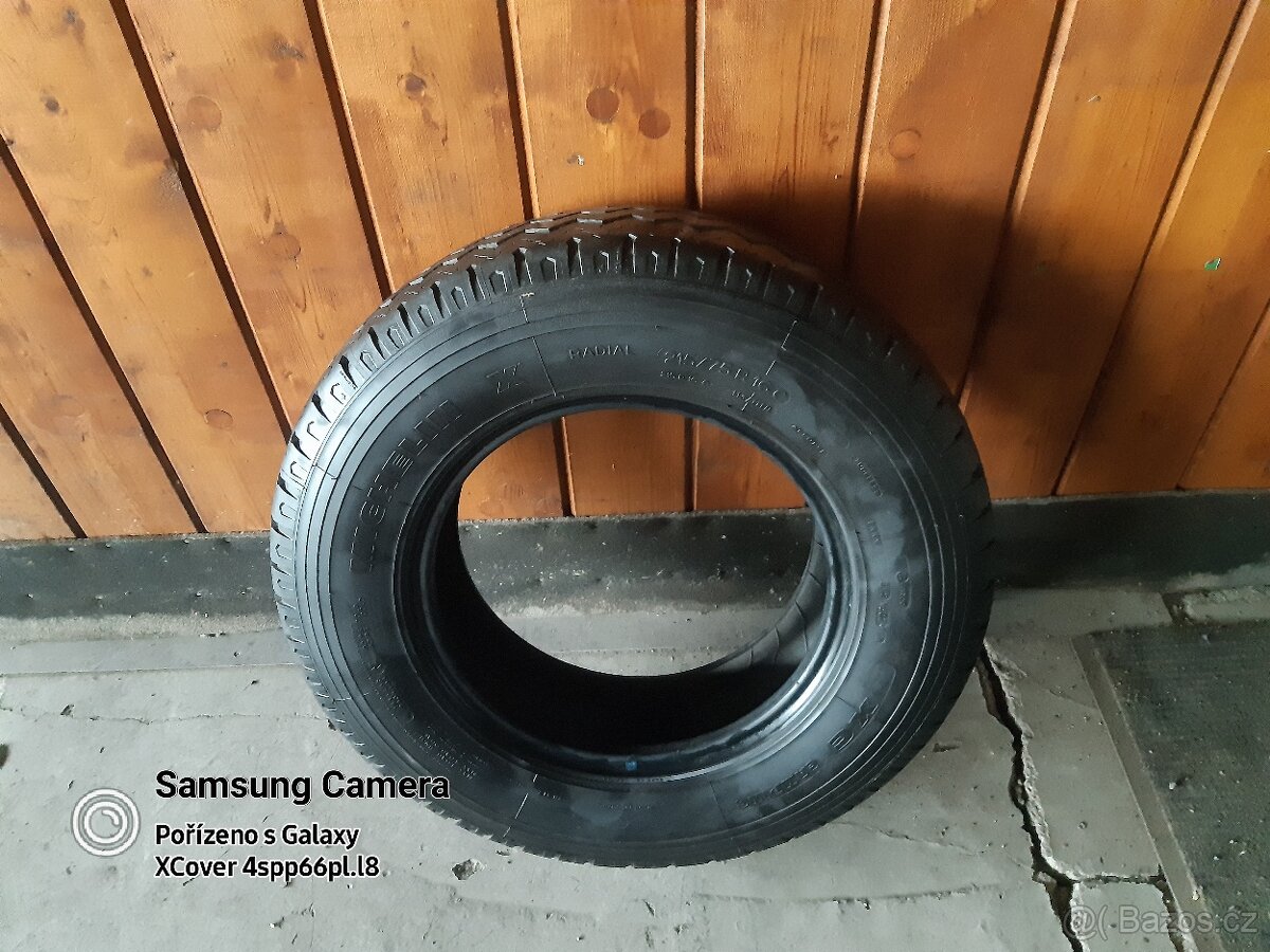 1 ks pneu Michelin X 215/75 R 16C