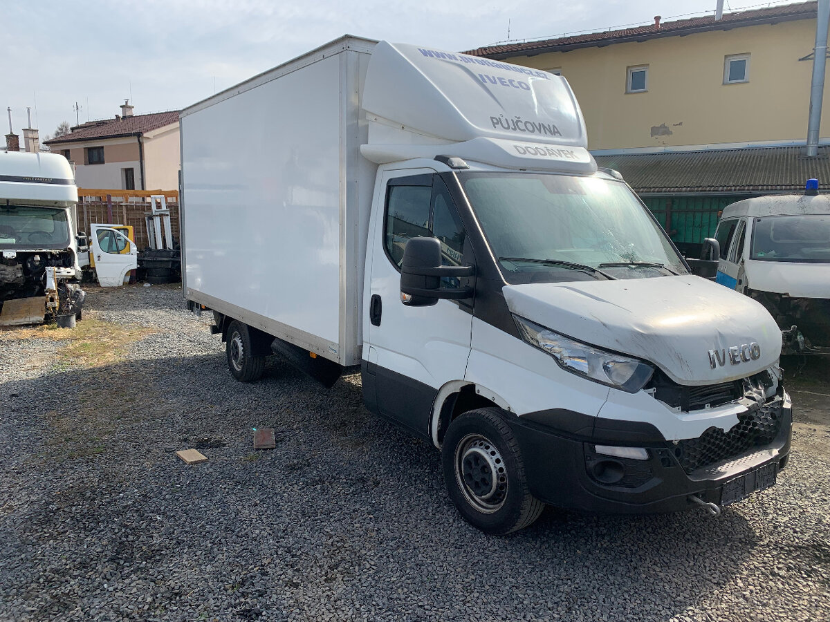 Prodám Iveco Daily VI skříń + čelo